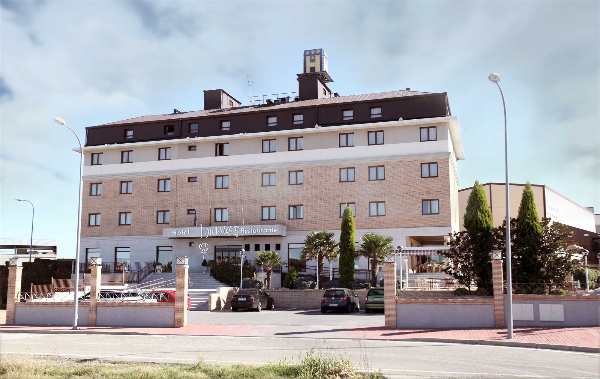 Hotel Hidalgo Esquivias Exterior photo
